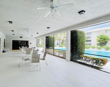 3635 Whitehall Drive - Photo Thumbnail 30