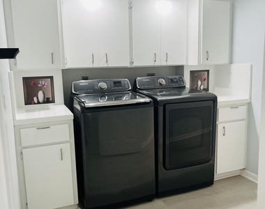 3635 Whitehall Drive - Photo Thumbnail 19