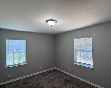 7420 Arborcrest Drive - Photo Thumbnail 7
