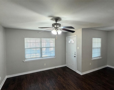 7420 Arborcrest Drive - Photo Thumbnail 2