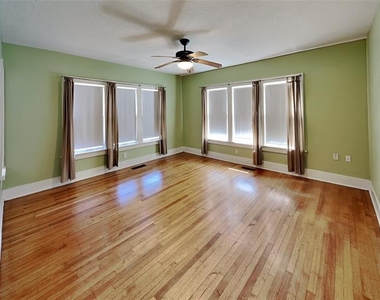 204 Nw 22nd Street - Photo Thumbnail 19
