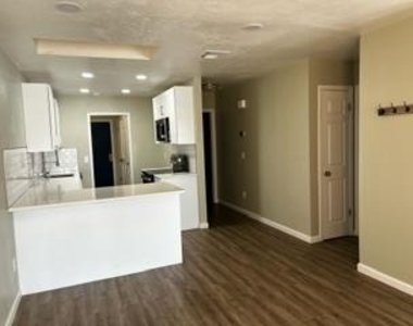 529 Nw 137th Street - Photo Thumbnail 5