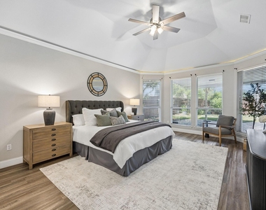 804 Summit Pointe - Photo Thumbnail 12