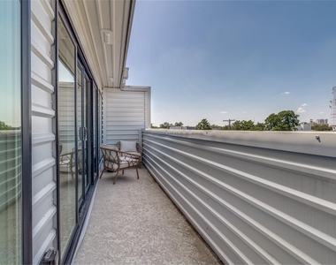 4701 San Jacinto Street - Photo Thumbnail 23