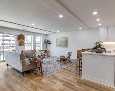 4701 San Jacinto Street - Photo Thumbnail 10