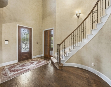 11076 Brighton Lane - Photo Thumbnail 3