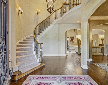 11076 Brighton Lane - Photo Thumbnail 4