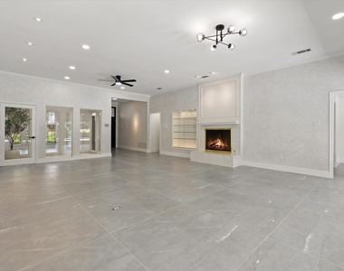 5602 Twin Brooks Drive - Photo Thumbnail 7