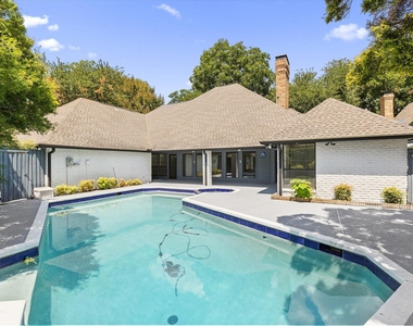 5602 Twin Brooks Drive - Photo Thumbnail 32