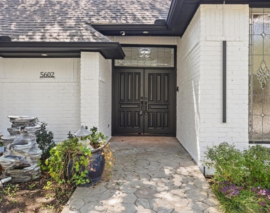 5602 Twin Brooks Drive - Photo Thumbnail 3