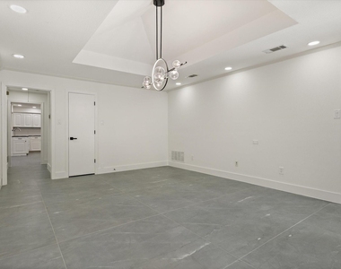5602 Twin Brooks Drive - Photo Thumbnail 22