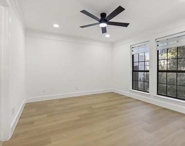 5602 Twin Brooks Drive - Photo Thumbnail 24