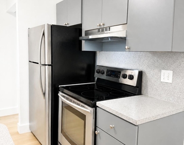 2738 Fillmore Street - Photo Thumbnail 1