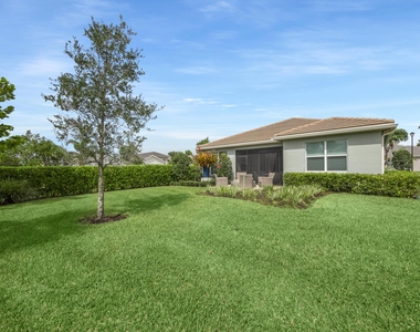 10748 Sw Matisse Lane - Photo Thumbnail 18