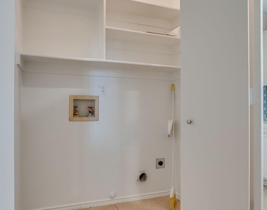 755 Burr Oak Drive - Photo Thumbnail 15