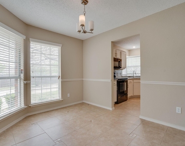 755 Burr Oak Drive - Photo Thumbnail 5