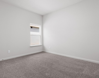 1328 Tilton Drive - Photo Thumbnail 7