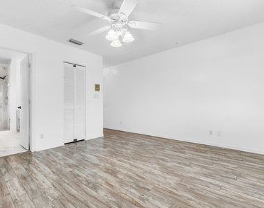 1333 Sw 175th Way - Photo Thumbnail 23