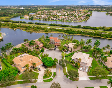1333 Sw 175th Way - Photo Thumbnail 70