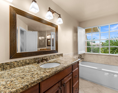 1333 Sw 175th Way - Photo Thumbnail 17