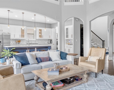 11515 Clayton Court - Photo Thumbnail 3