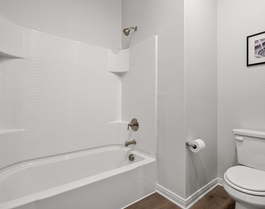 1304 Helca Drive - Photo Thumbnail 11