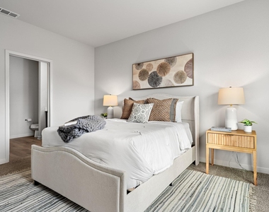 1304 Helca Drive - Photo Thumbnail 7