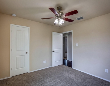 14349 Mariposa Lily Lane - Photo Thumbnail 28