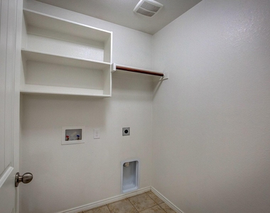 14349 Mariposa Lily Lane - Photo Thumbnail 25