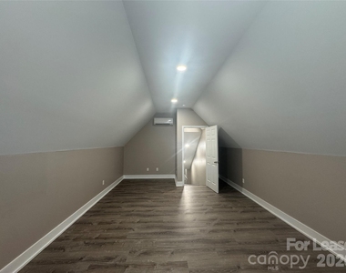 2002 Plain Field Drive - Photo Thumbnail 19