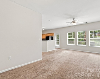 345 Doughton Lane - Photo Thumbnail 5