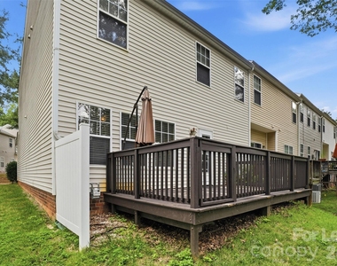 345 Doughton Lane - Photo Thumbnail 26