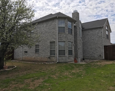 2605 Gull Lake Drive - Photo Thumbnail 1