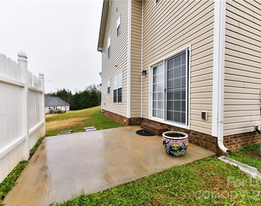 1002 Hannah Place - Photo Thumbnail 38