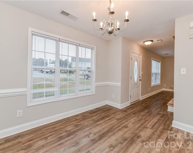 1002 Hannah Place - Photo Thumbnail 9