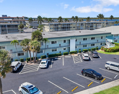 109 Wettaw Lane - Photo Thumbnail 4