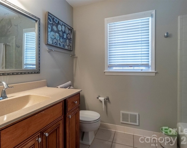 6618 Castlegate Drive - Photo Thumbnail 18