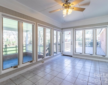 6618 Castlegate Drive - Photo Thumbnail 26