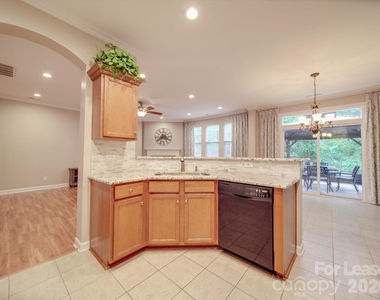 6831 Maricopa Road - Photo Thumbnail 15
