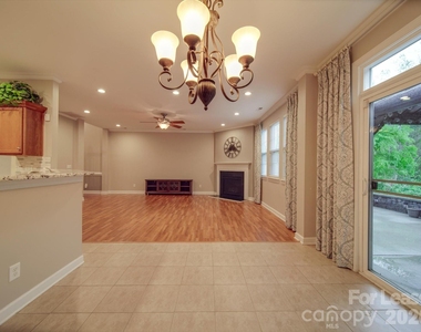 6831 Maricopa Road - Photo Thumbnail 11