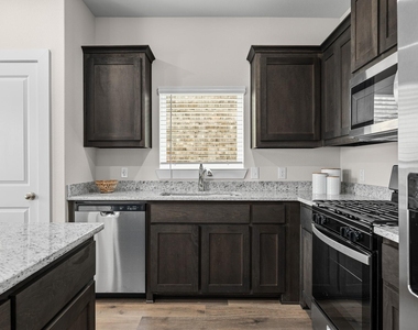 11109 Santana Drive - Photo Thumbnail 2