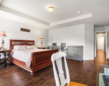 807 Windflower Drive - Photo Thumbnail 16