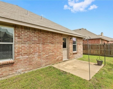 807 Windflower Drive - Photo Thumbnail 33