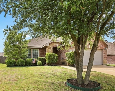 807 Windflower Drive - Photo Thumbnail 3