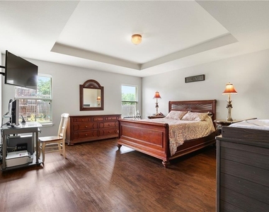 807 Windflower Drive - Photo Thumbnail 22