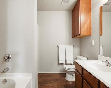 807 Windflower Drive - Photo Thumbnail 29