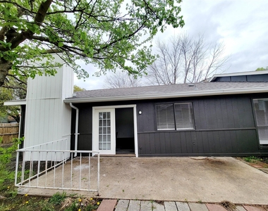 4636 Gleneagle Street - Photo Thumbnail 25