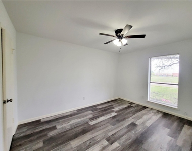 4636 Gleneagle Street - Photo Thumbnail 22