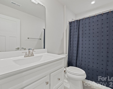 111 Skylar View Way - Photo Thumbnail 17
