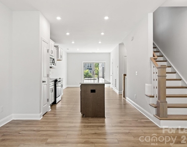 120 Judson Avenue - Photo Thumbnail 7